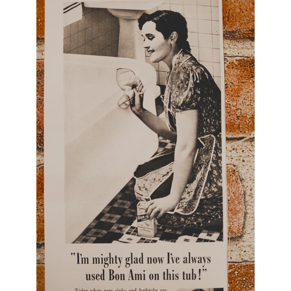 1942 Bon Ami Housewife Cleaning Bathtub "Mighty Glad" War Shortages Vtg Print Ad
